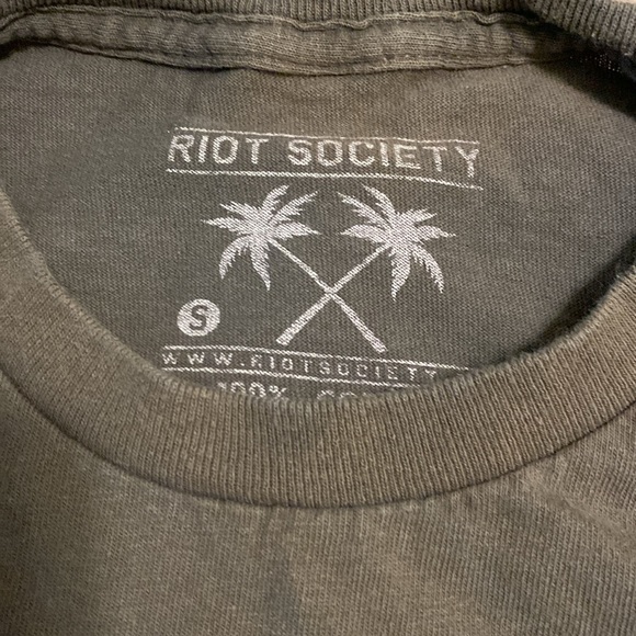 Grey tee shirt - Picture 3 of 3